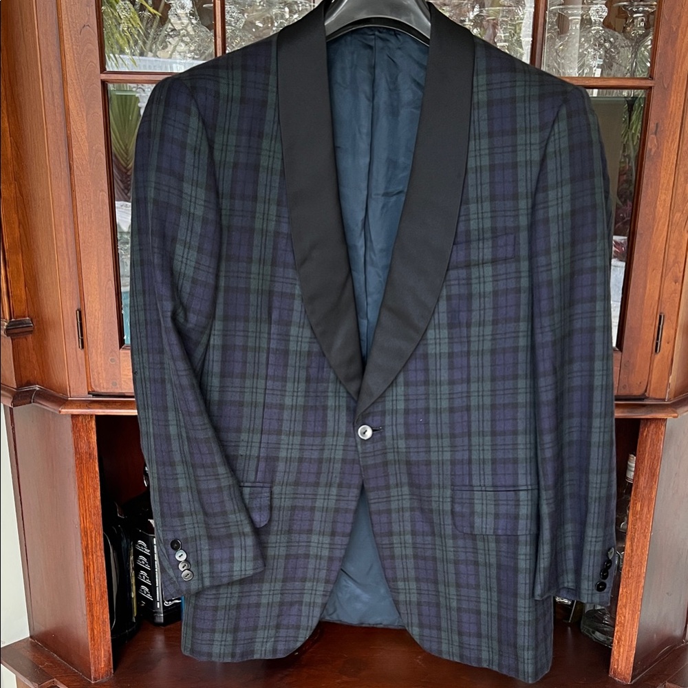 Bergdorf Goodman Pure Cashmere Black and Green Plaid jacket